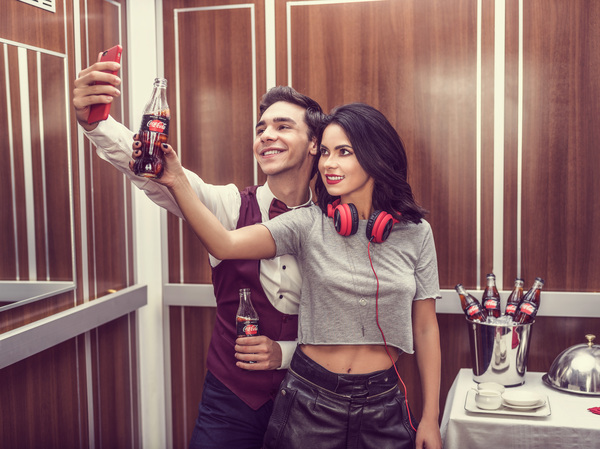 inna-cocacola-2018-promotional-007.jpg